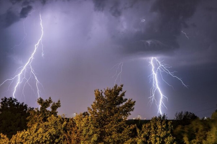 Terobosan Ilmiah, AI Perkiraan Cuaca Lebih Cepat Mendekati Ketepatan
