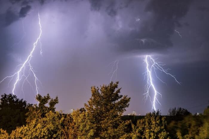 Terobosan Ilmiah, AI Perkiraan Cuaca Lebih Cepat Mendekati Ketepatan