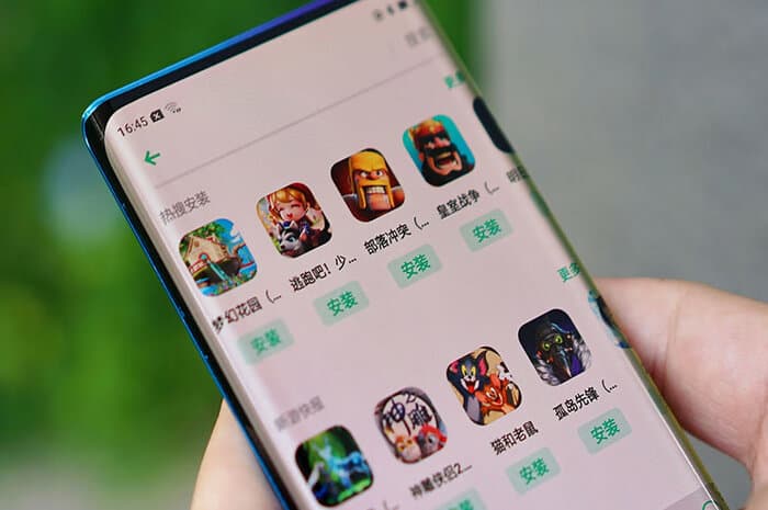 Deretan HP Oppo Dengan Desain layar Melengkung, Canggih dan Mewah 2024