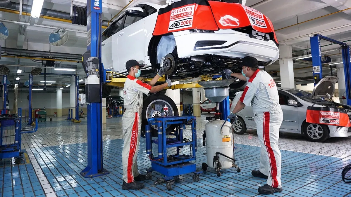 Toyota Veloz Hybrid EV 2026 Jadi Sorotan, Ini Keunggulan dan Tips Servisnya