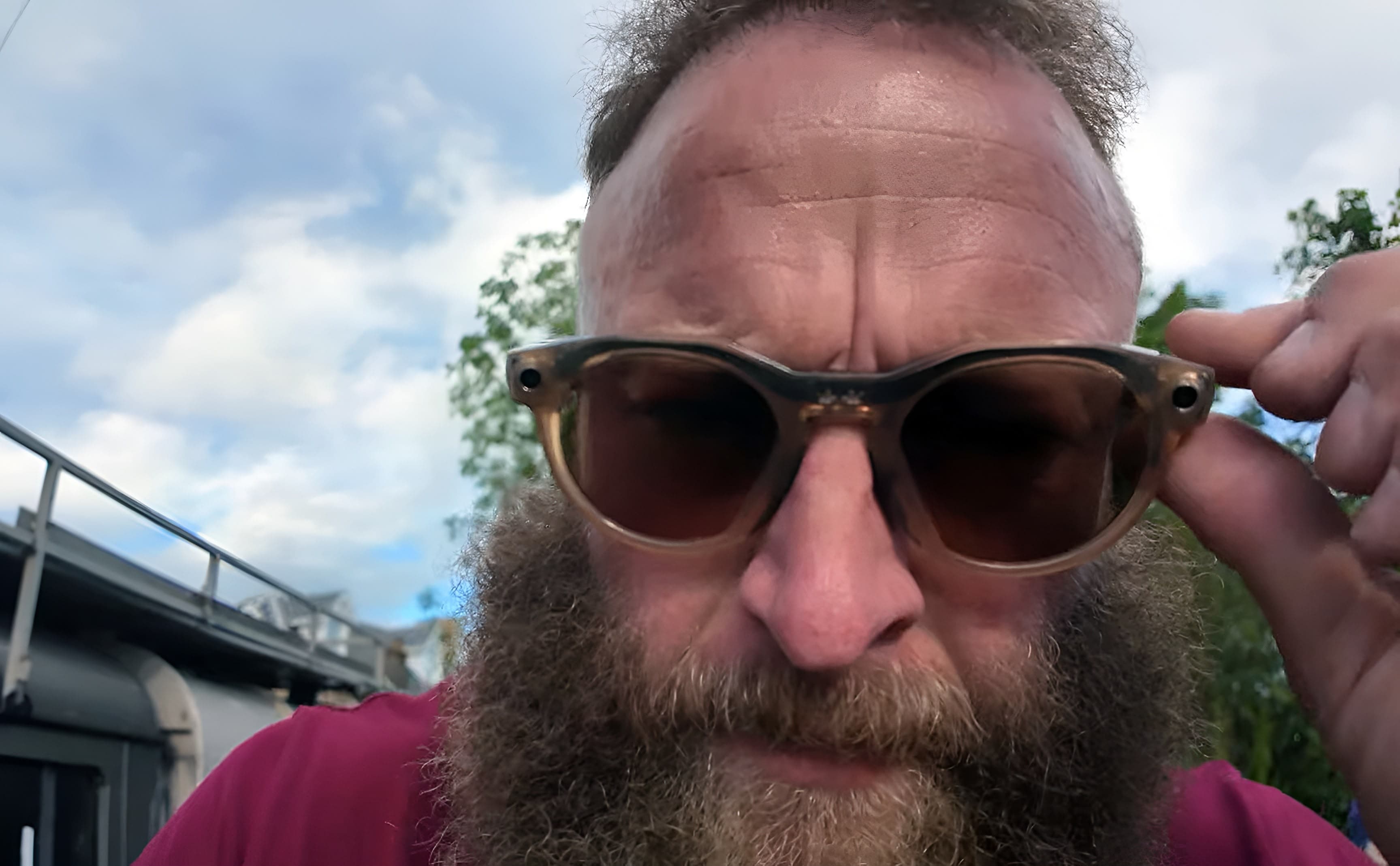 TikToker Diselidiki Polisi usai Diduga Rekam Warga Diam-diam dengan Smart Glasses Meta