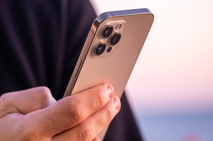 Dibulan Juni 2024 iPhone 12 Pro Max Mantan iBox Turun Sangat Drastis, Sisa Segini Harganya