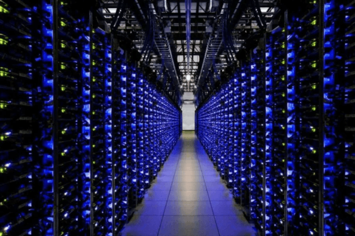 Mengungkap Misteri, Apa Maksud dari Pusat Data Nasional Sementara Dienkripsi Hacker?